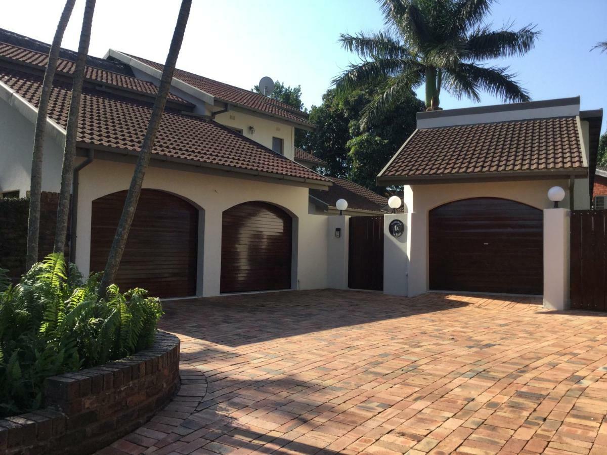 Leatherback Park Hotel Richards Bay Esterno foto